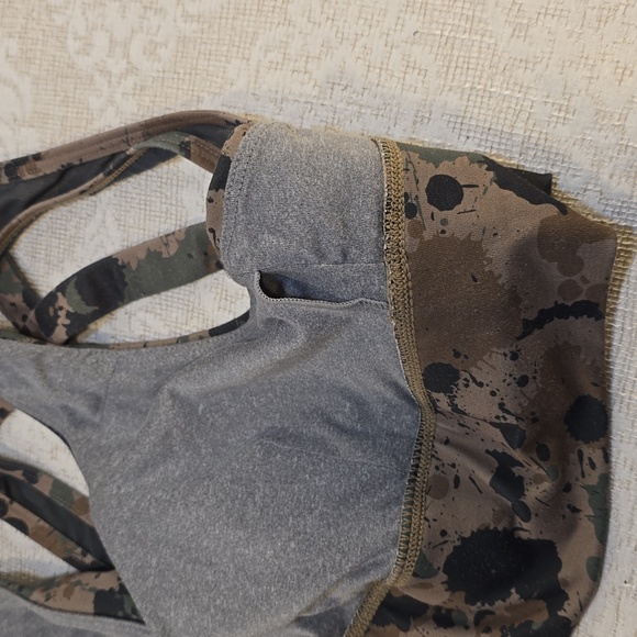 Womens Born Primitive Sports Bra Tan Green Paint Splatter X-Factor Size Small - Picture 12 of 13